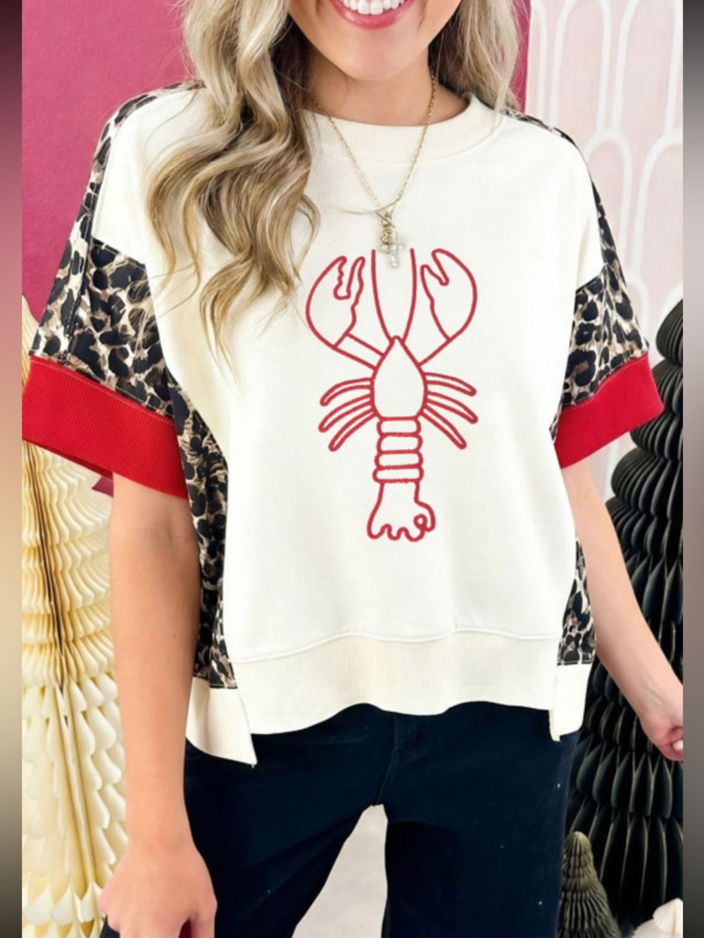 1225.   🦞 Lobster Embroidered Leopard Print Colorblock Top 🦞